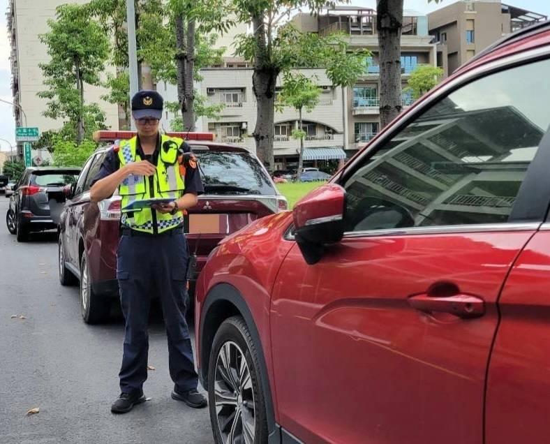 安平交通讚警楊哲銘 榮獲警政署績優交通警察