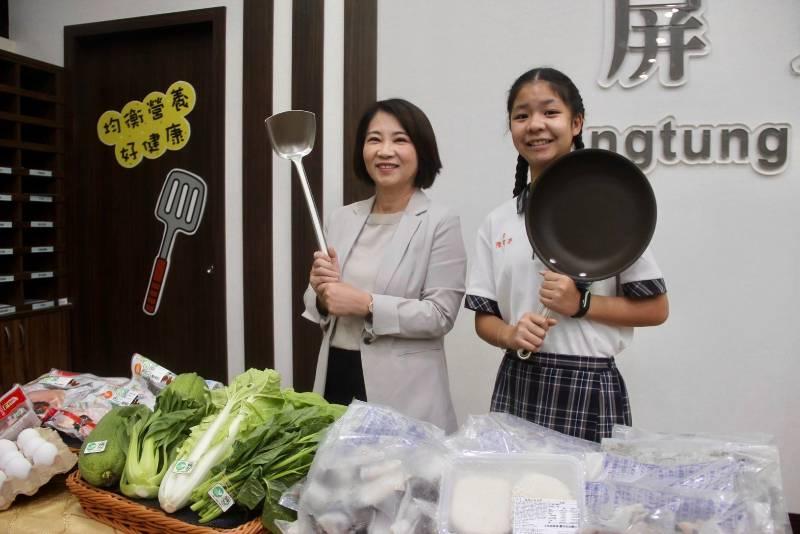 學生來票選 屏東廚神爭霸戰 學校營養午餐創意料理秀啟動