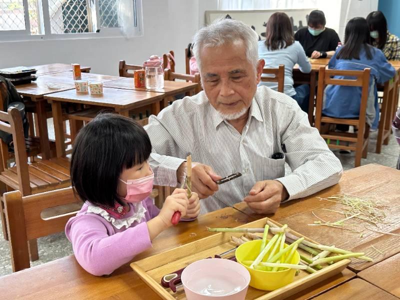 歲末南家扶寄養親子座談暨聯誼同樂