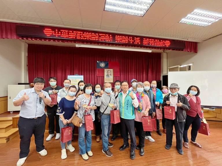 雲林郵局樂齡運動生活　郵我做起關懷獨居長者