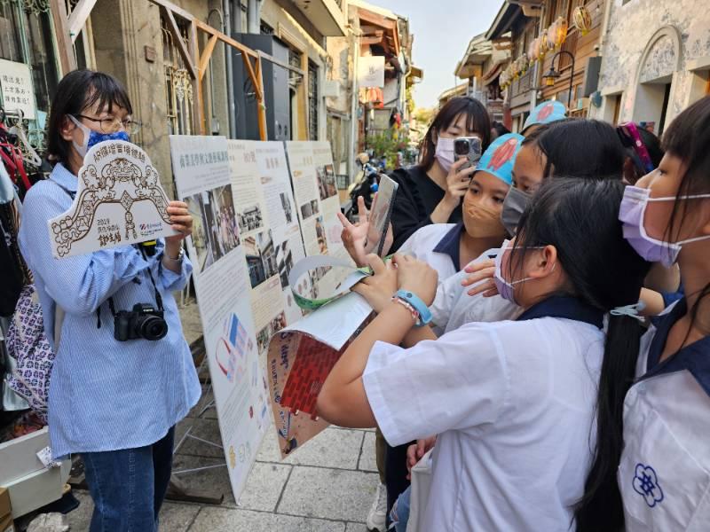 南臺科大USR致力幼兒闖關遊戲教材開發 立人國小體驗圓夢來到日治創校水仙宮