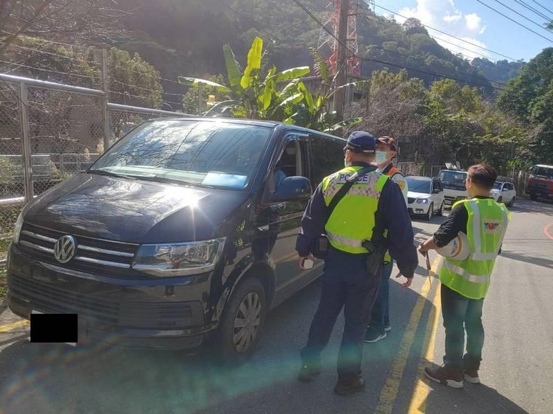 守護安全不停歇 谷關地區稽查違法營運白牌車 