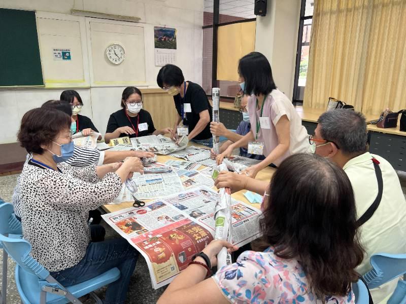 松柏學苑樂齡慶四十 臺南市長黃偉哲邀請南市長者創意講座青銀共學