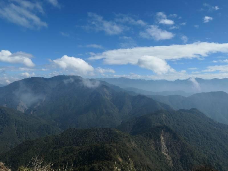 加里山登山步道大坪支線修繕工程　林業署新竹分署：自3/4起至3/29日暫時封閉