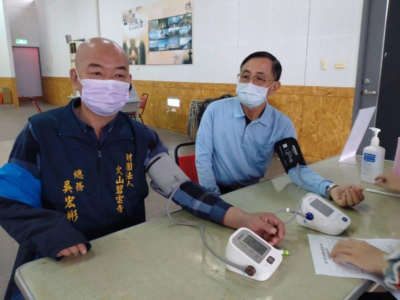 嘉榮再至偏鄉愛心義診 前進白河東山健檢癌篩服務