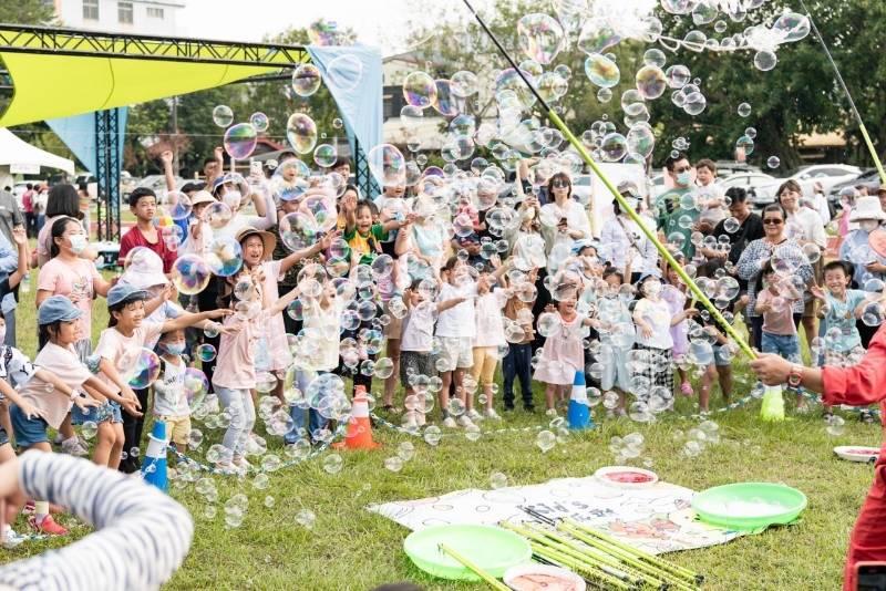 高雄打造大型海洋樂園 ！陳其邁：今年兒童節，當然要在高雄過