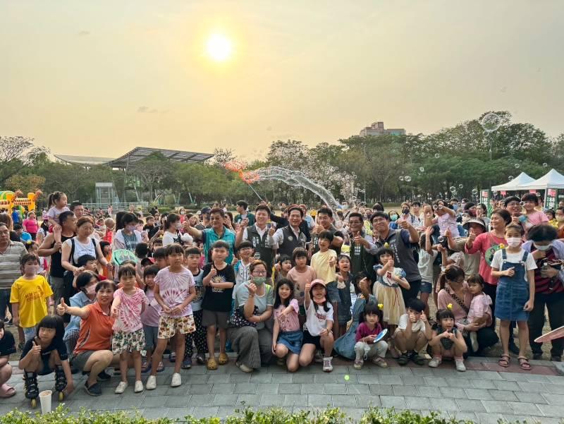 新營區綠都心公園舉辦「臺南最好 童LOVE會」親子活動