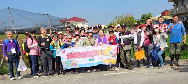 臺南榮家攜住民長輩走出去 春遊採果迎家慶