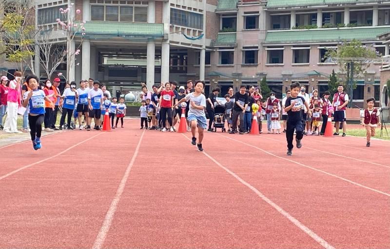 幼見童心親子運動會  市長民代與家庭共享健康快樂時光