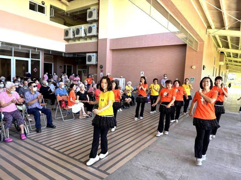 雲林榮家住民創作發表　為生命上彩揮灑心人生