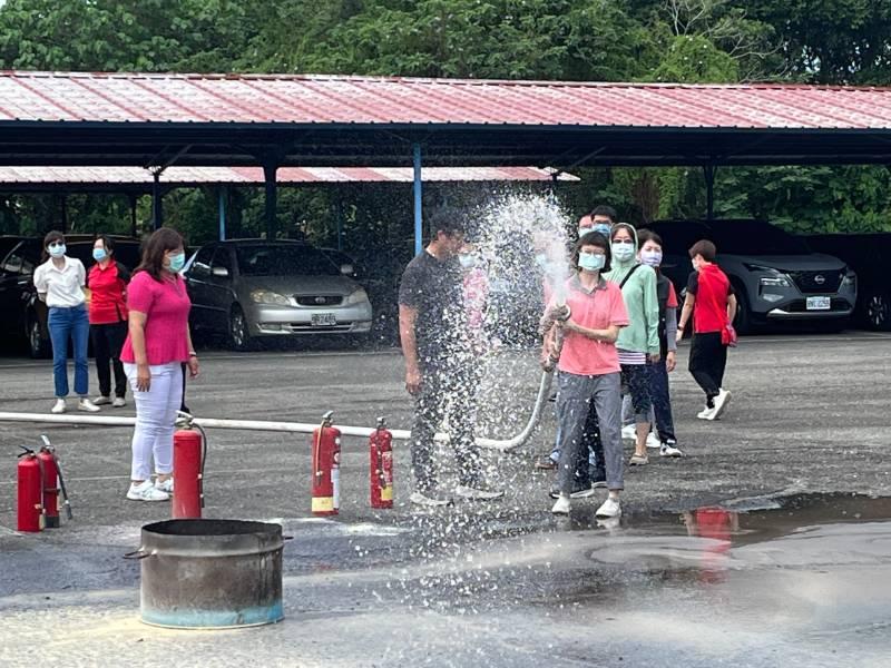 白河榮家消防演練 提升同仁安全意識