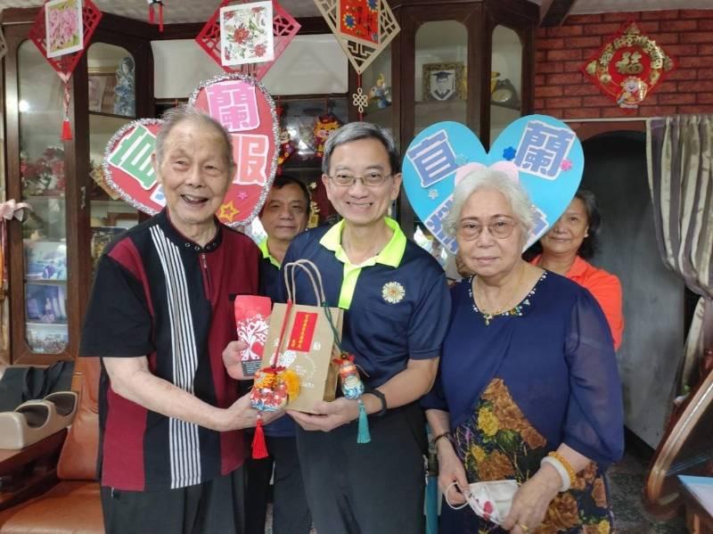 宜蘭榮服處關懷榮民遺眷 粽葉飄香 溫馨傳情