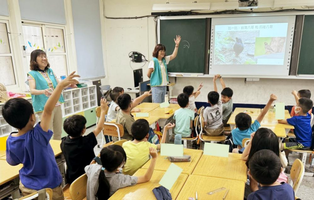 關懷社會x環境永續　中國科大USR萌芽型計畫校園野鳥救傷宣導趣