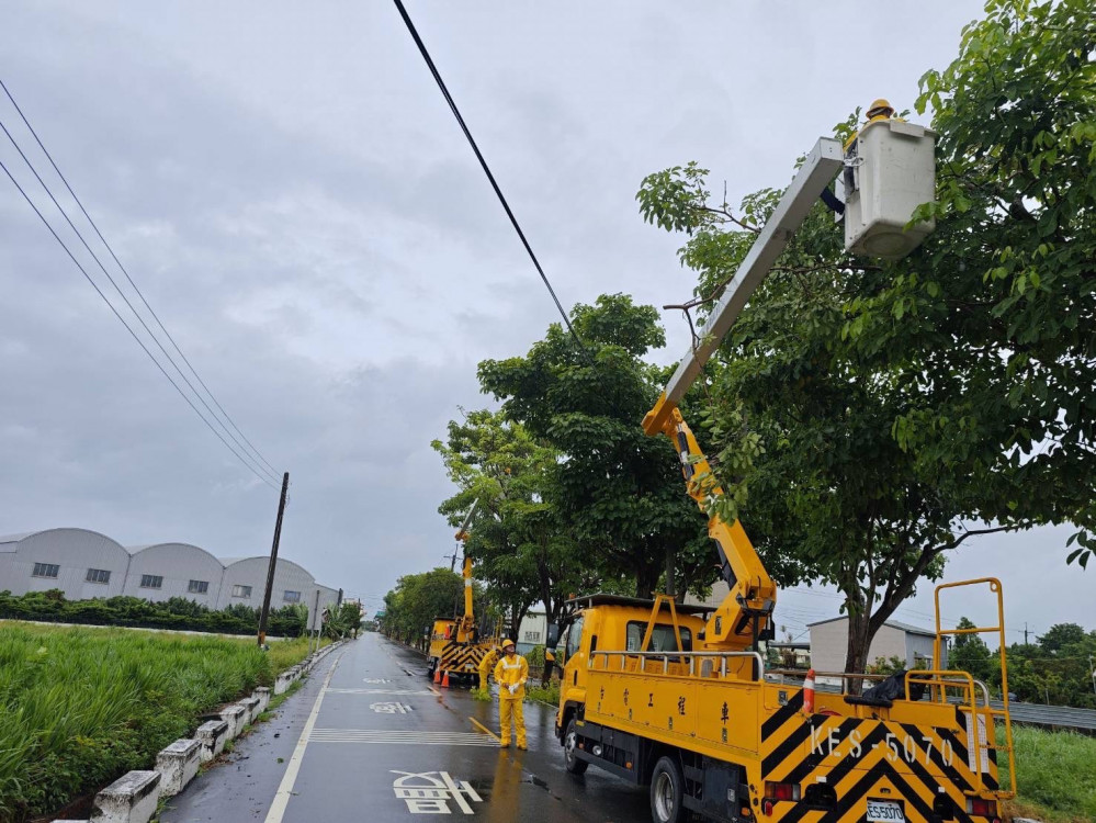 山陀兒颱恐登陸嘉南高 台電台南區處全力戒備防颱 避免災害