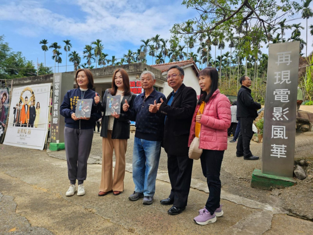 紀錄國寶級電影放映師 潘樵出書《漂泊電影張松如》