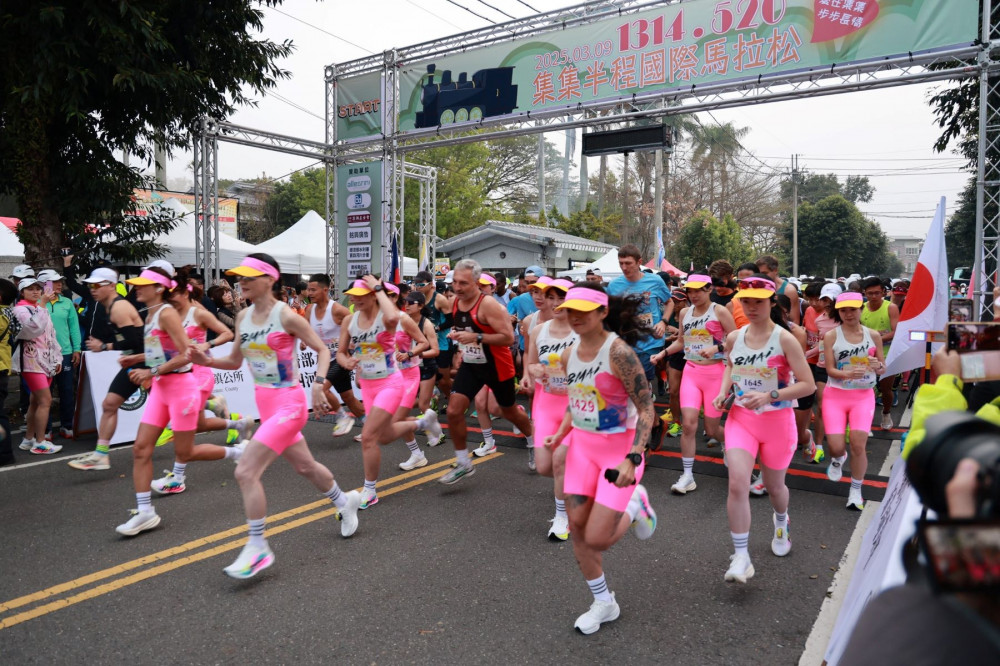 國際馬拉松集集開跑  20個國家選手小鎮攬勝嚐美食