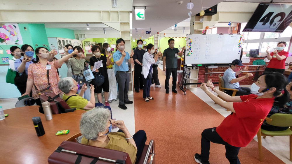 韓國J-MEDI醫療團參訪高榮南院 感受臺灣醫療專業與暖心照護
