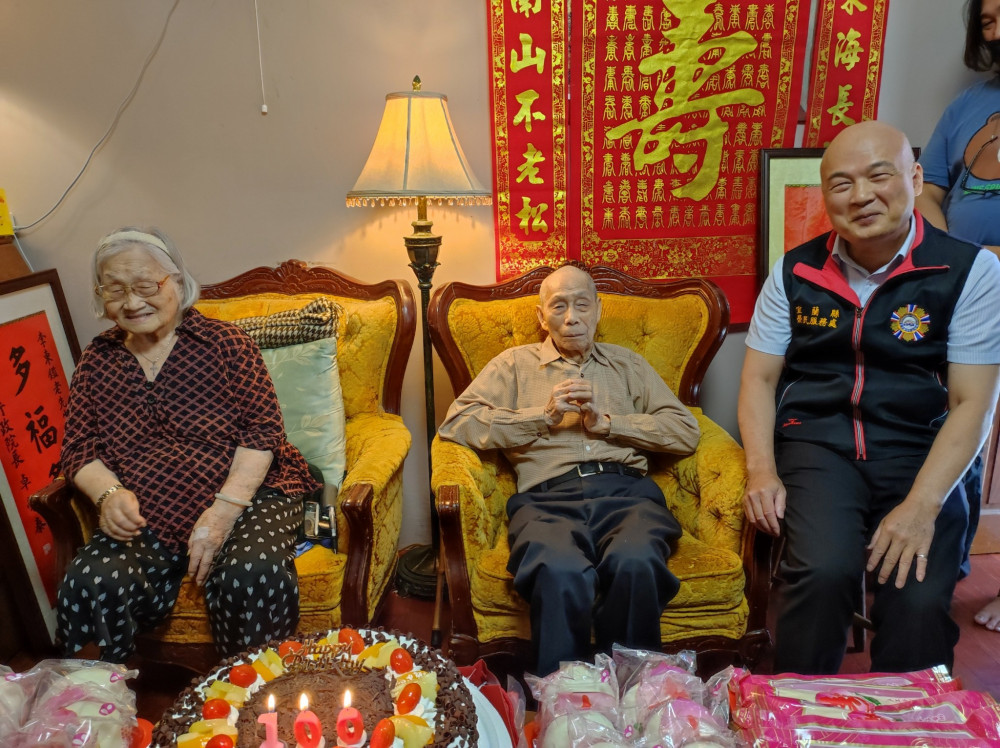 百歲榮民紀壽 宜蘭榮服處溫馨慶生