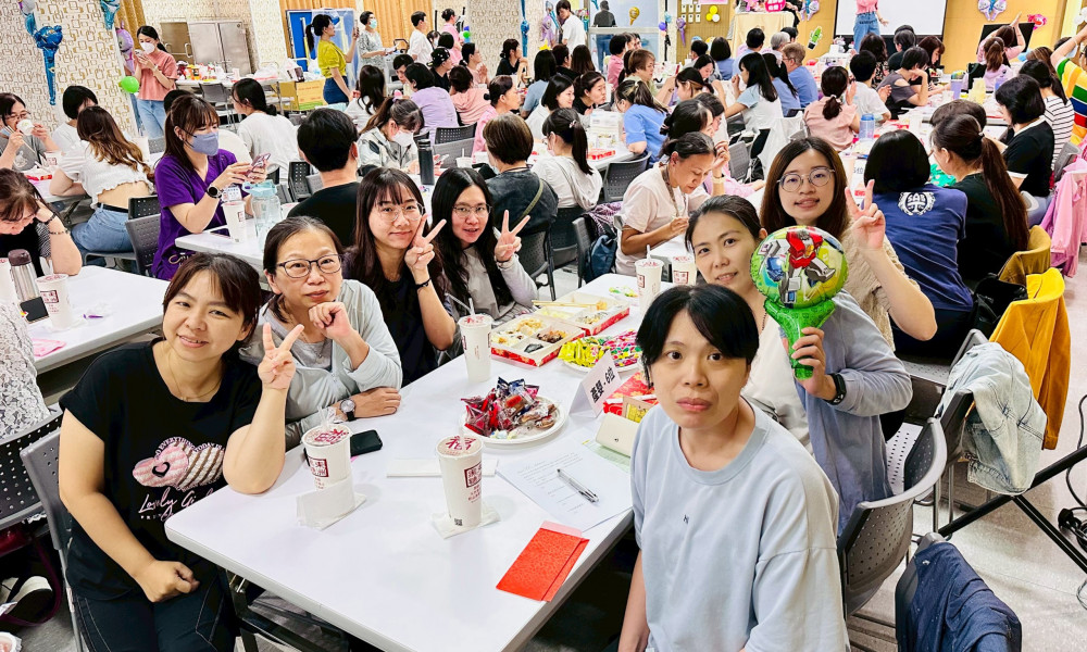 郭綜合護師溫馨熱情盡情享樂聯誼 歡慶國際護師節