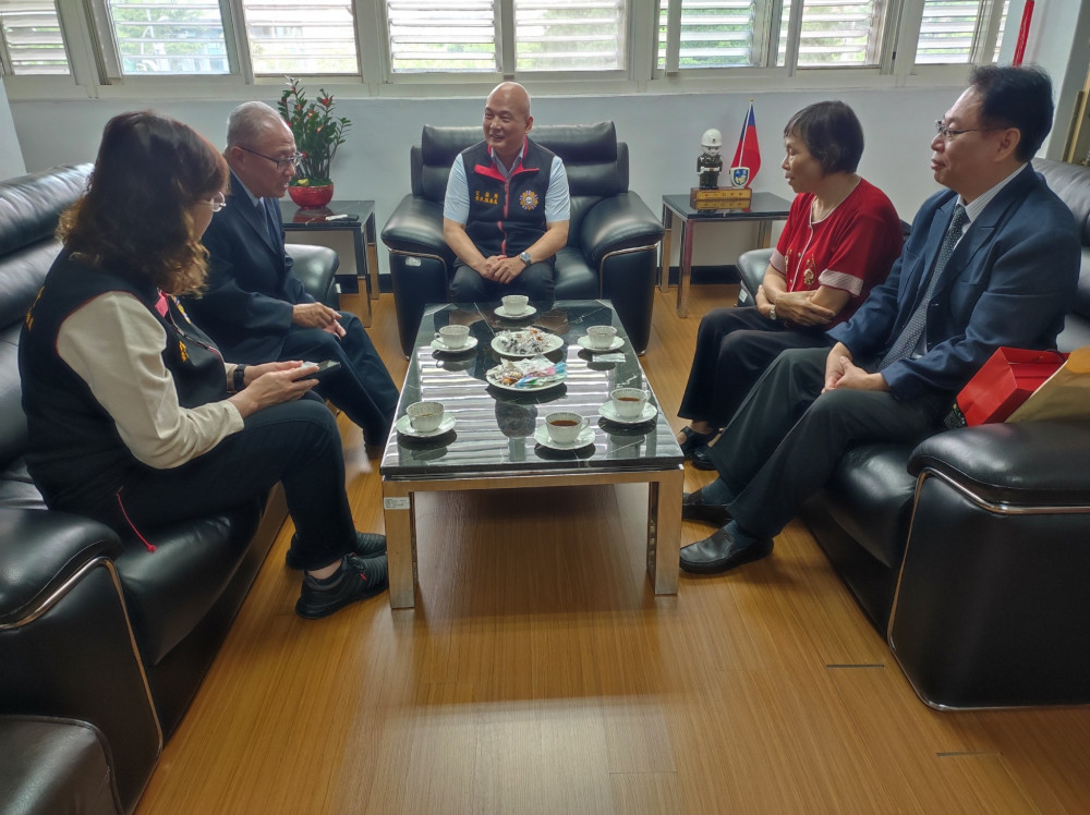 宜蘭榮服處結合海外NGO訪慰前黑貓中隊遺族傳遞溫馨關懷