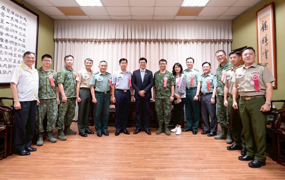 新北感謝國軍守護家園 副市長劉和然端午勞軍獻暖意
