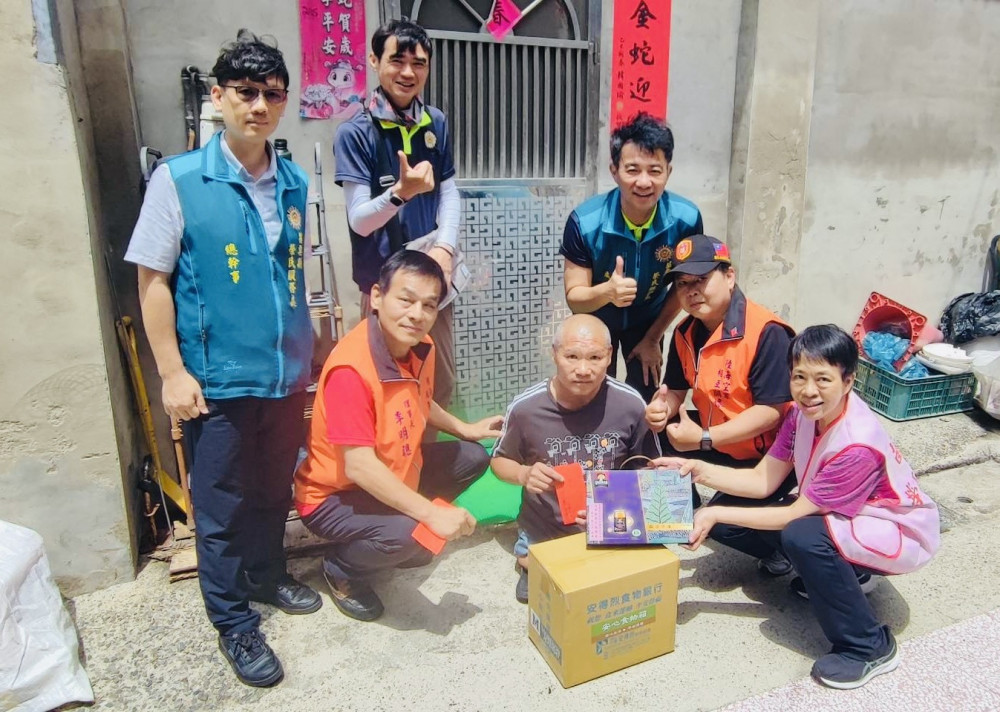 苗栗榮服處感謝陸海空軍常士班相互關懷協會端節慰問