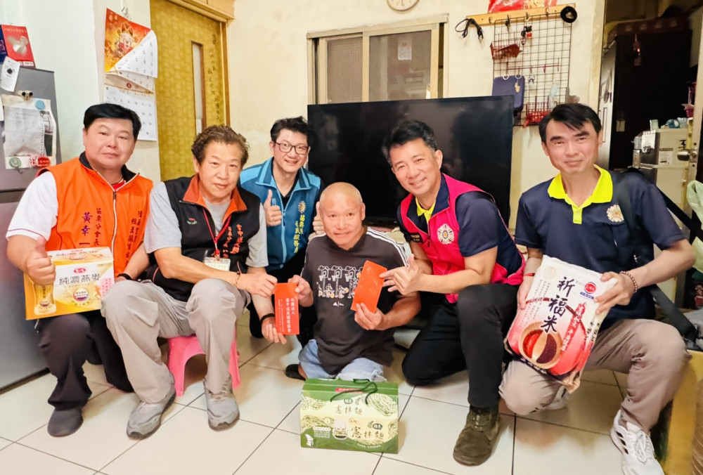 苗栗榮服處感謝仁美文教基金會攜手退軍社團善心人士慰問清寒榮民眷