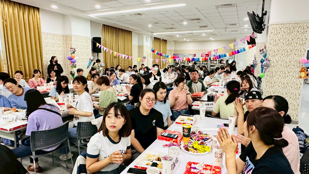 郭綜合護師溫馨熱情盡情享樂聯誼 歡慶國際護師節