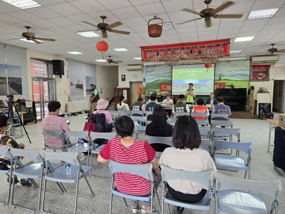 仁德區鐵路立體化可行性研究地方說明 蒐集民眾意見