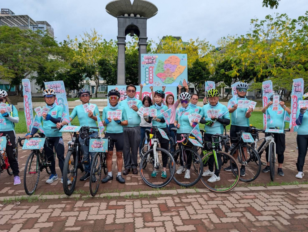 「妃妃鐵馬隊」完成台南37區民主集氣　宣布挺進全國罷免藍委選區應援
