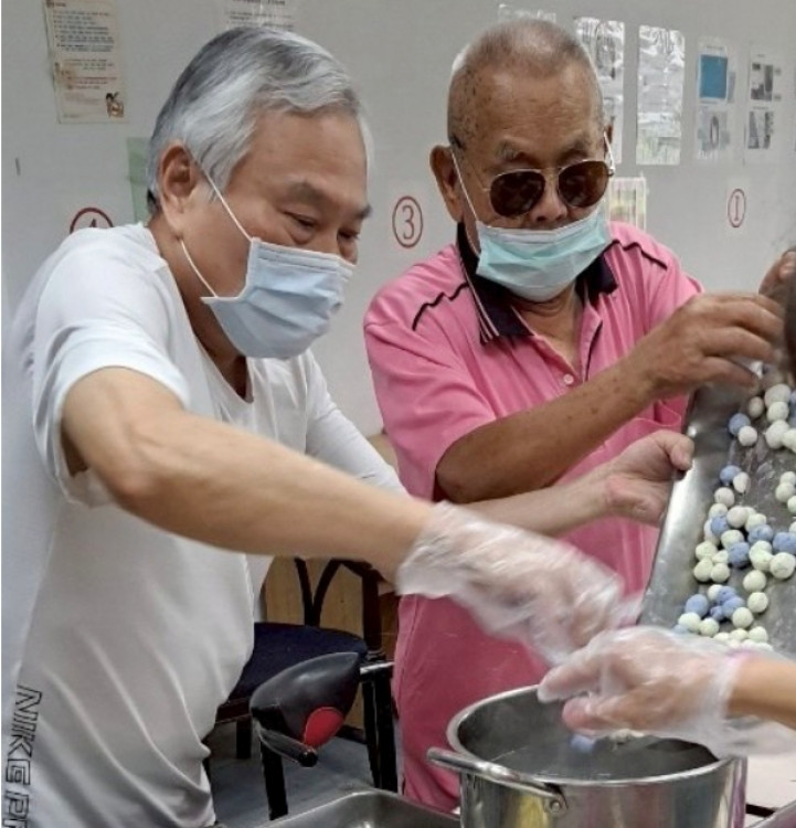 白河榮家樂智樂齡學堂開課  住民長輩樂鼓展笑容 