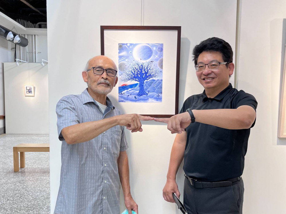 看宇宙星辰美麗　鍾復榮「星空」個展竹美館璞玉發光亮晶晶登場