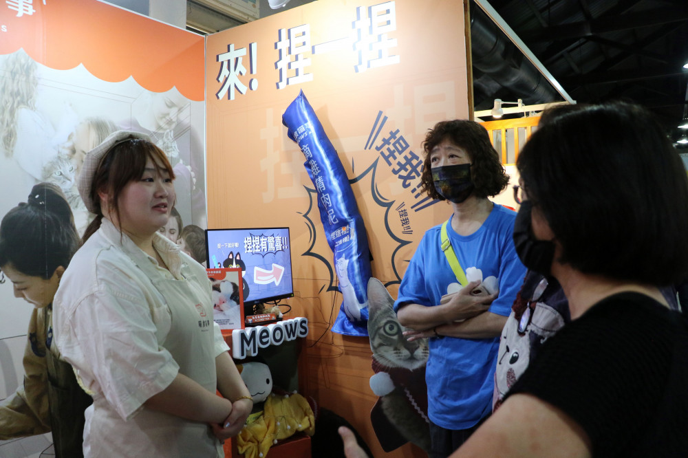 崑大高鑀娳獲頒智育及群育獎！接軌產學展現公廣人跨域實力 