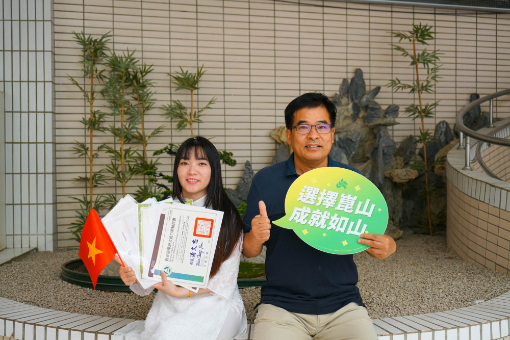 崑大越籍生潘氏美玲逆轉勝！從打工僑生到主管成就學業與職涯