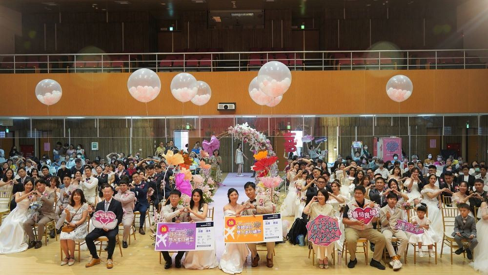 屏東集團婚禮30對新人浪漫完成終身大事