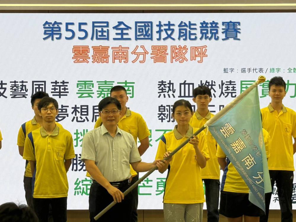 南分署選手李佳薰技能點亮人生！苦練漆作勇敢築夢全國賽