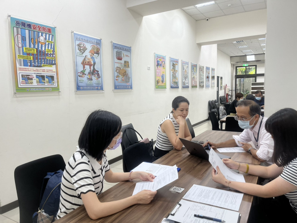 新北聯合稽查外送平台 守護外送員安全