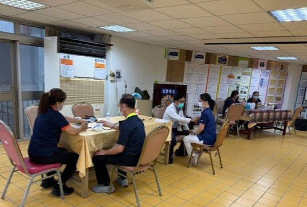 佳里榮家年度職員工健檢 守護家區住民同仁健康
