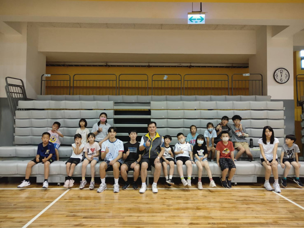 金大暑期雙營隊揮拍迎夏日 羽你童樂×球來就PICK