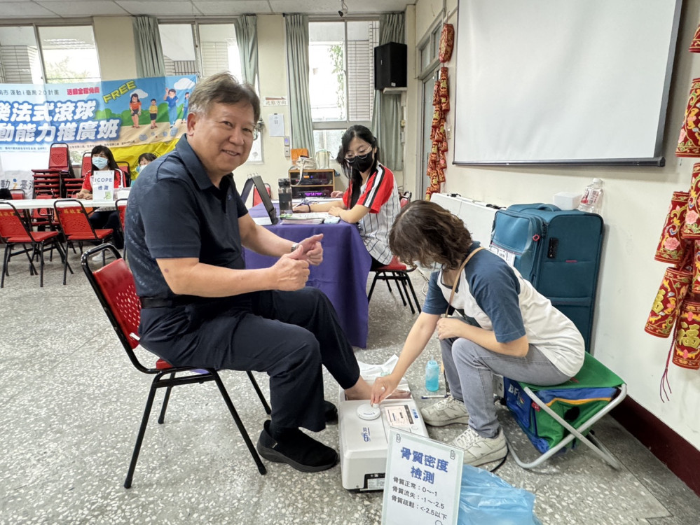 新樓醫與莊敬里攜手健檢 守護里民健康