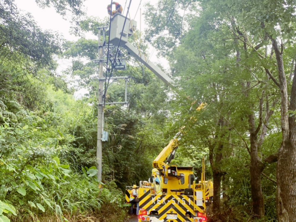 丹娜絲颱風造成竹縣市多起大小停電事故　台電新竹全力搶修已恢復供電