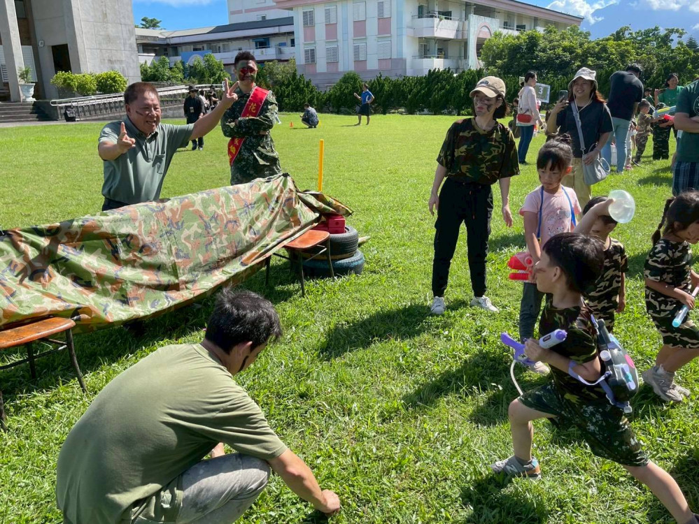 花蓮榮家幼園畢典暨成長戰鬥營 孩童披戰袍勇邁榮耀未來