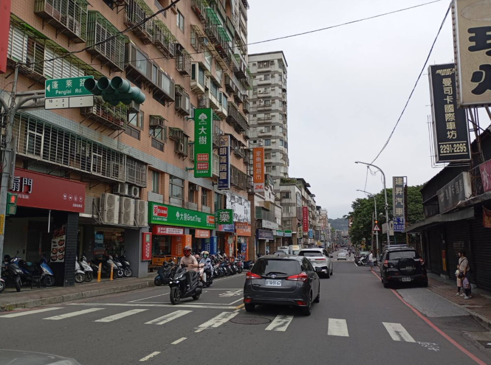 新北號誌故障加速維修 請逕撥免付費維修專線