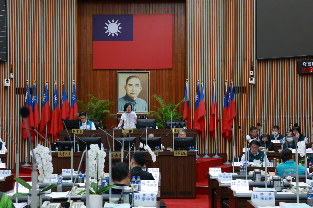 臺南市議會第 9 次臨時會順延後圓滿閉幕 審查多項重大議案