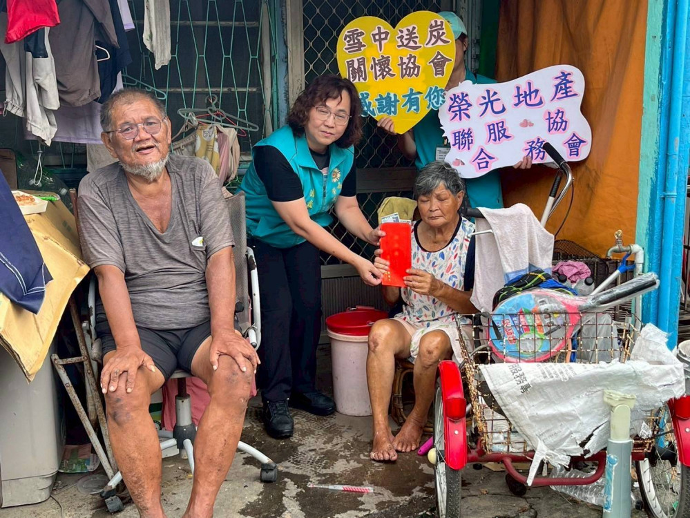 嘉義榮服處災後關懷不間斷 實地慰問關懷榮民眷