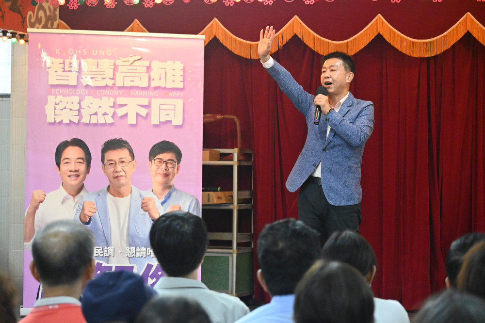 許智傑三民見面會後直攻左營　跨越藍綠獲里長力挺 成最強母雞