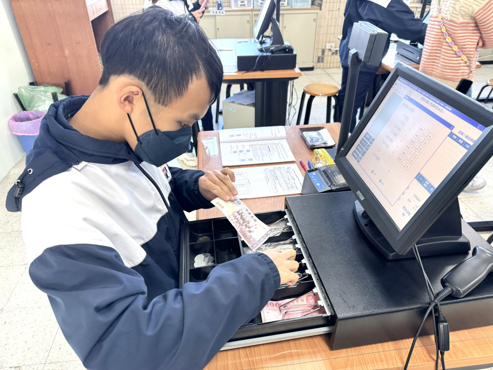 全國最多！新北高中以上獎學金發放累計1.7億元 陪伴優秀學子安心逐夢！