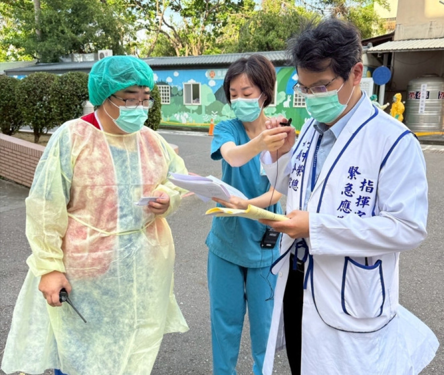 嘉義榮院辦毒化災暨大量傷患聯合應變演練 圓滿上陣清境逼真