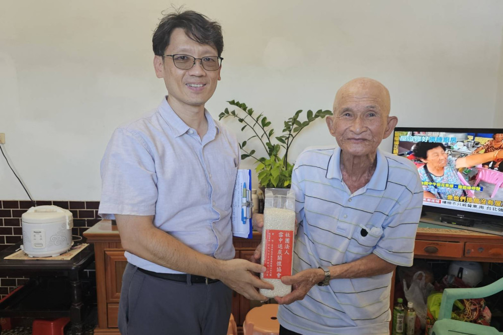 苗栗榮服處823前慰訪參戰老英雄表達尊崇敬意