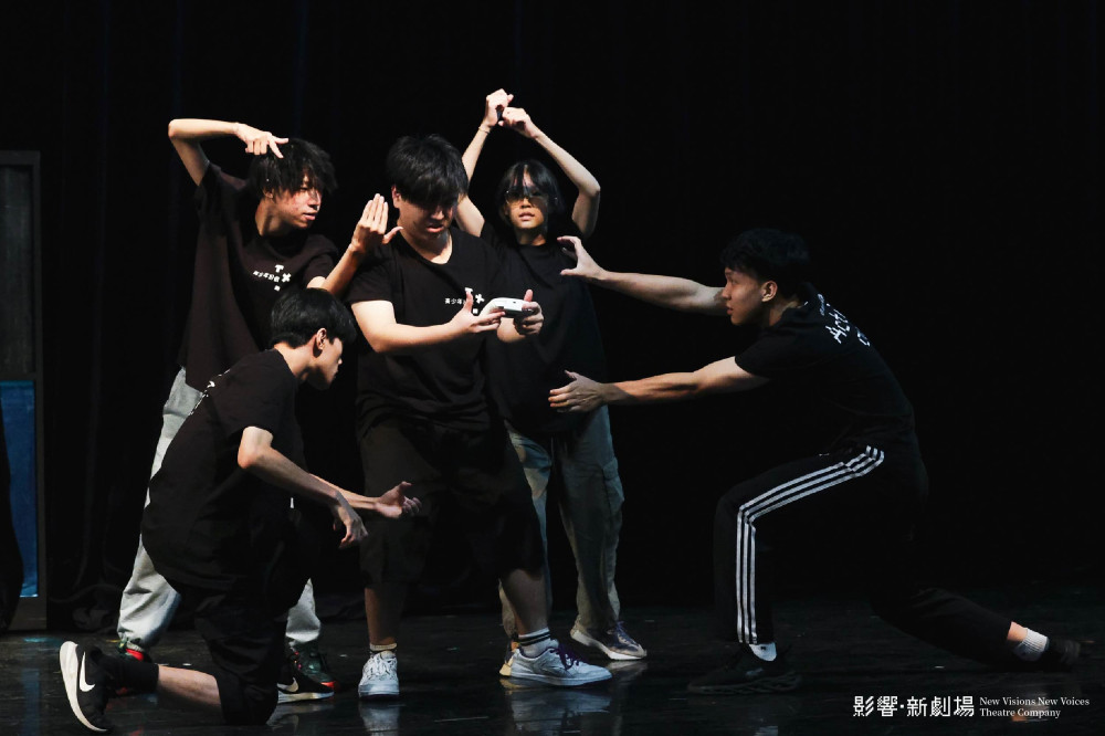 青少年劇場作品《Authentic》臺南登場 探索數位時代的真實